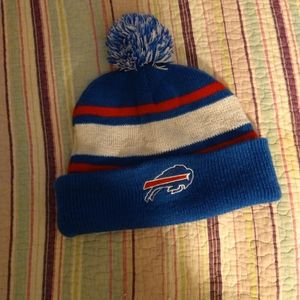 Buffalo bills Budweiser winter beanie pom pom hat